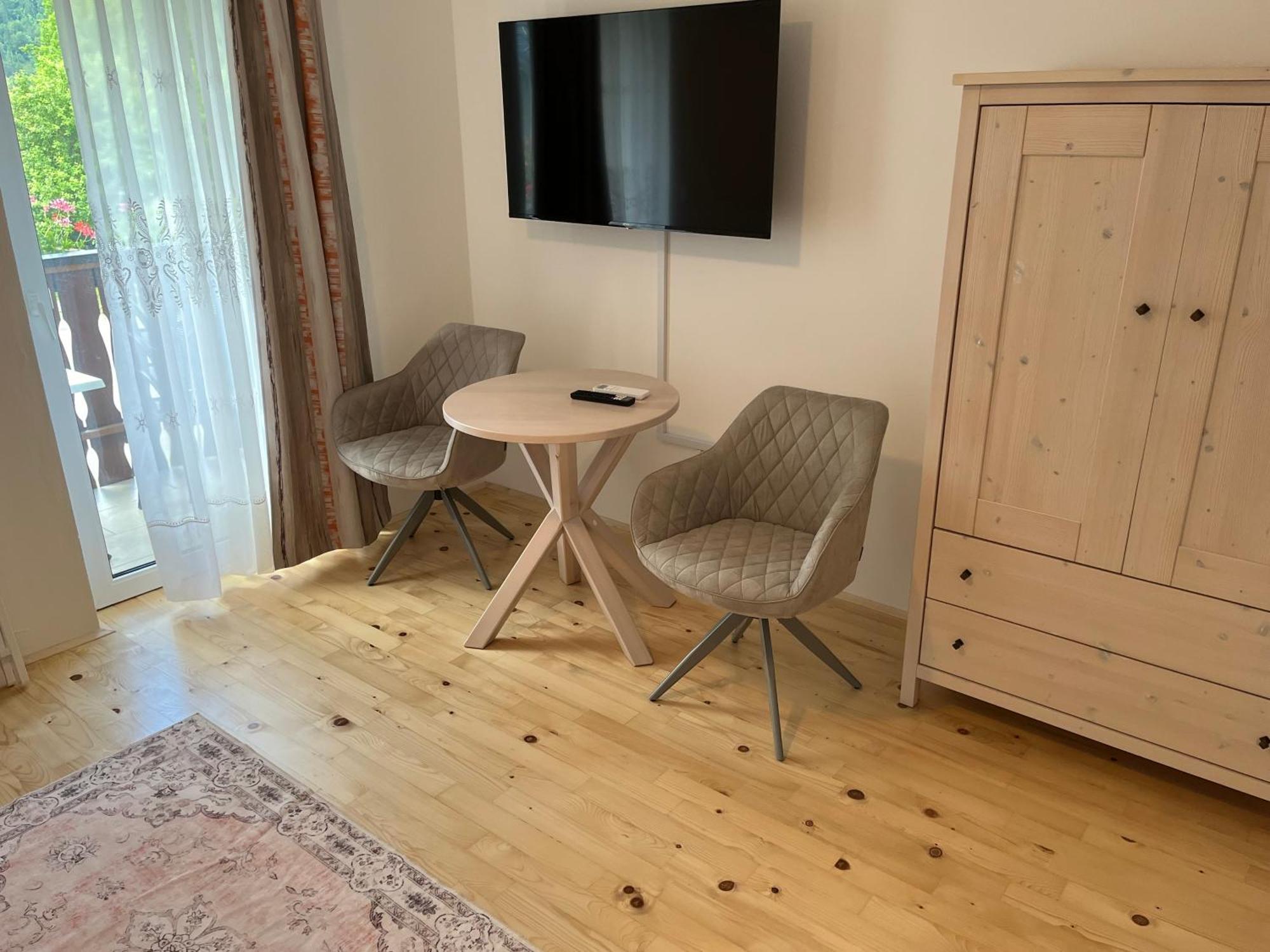 Rooms Hrominc Μπλεντ Εξωτερικό φωτογραφία