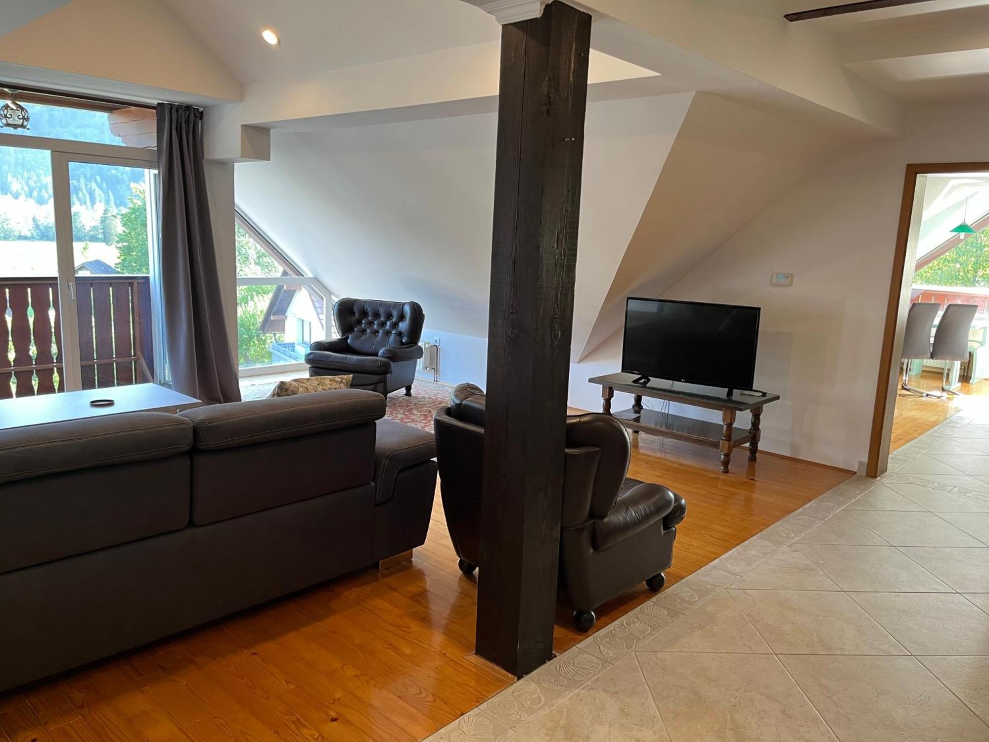 Rooms Hrominc Μπλεντ Εξωτερικό φωτογραφία