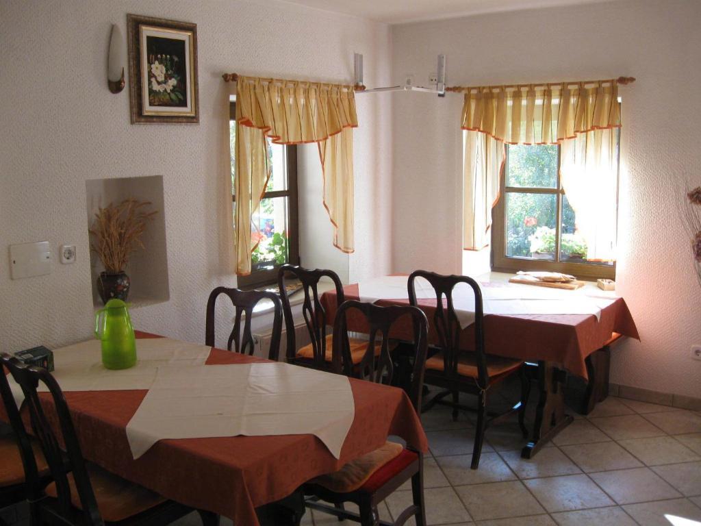 Rooms Hrominc Μπλεντ Εξωτερικό φωτογραφία